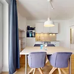 Appartementhaus Binzer Sterne 54 아파트 *